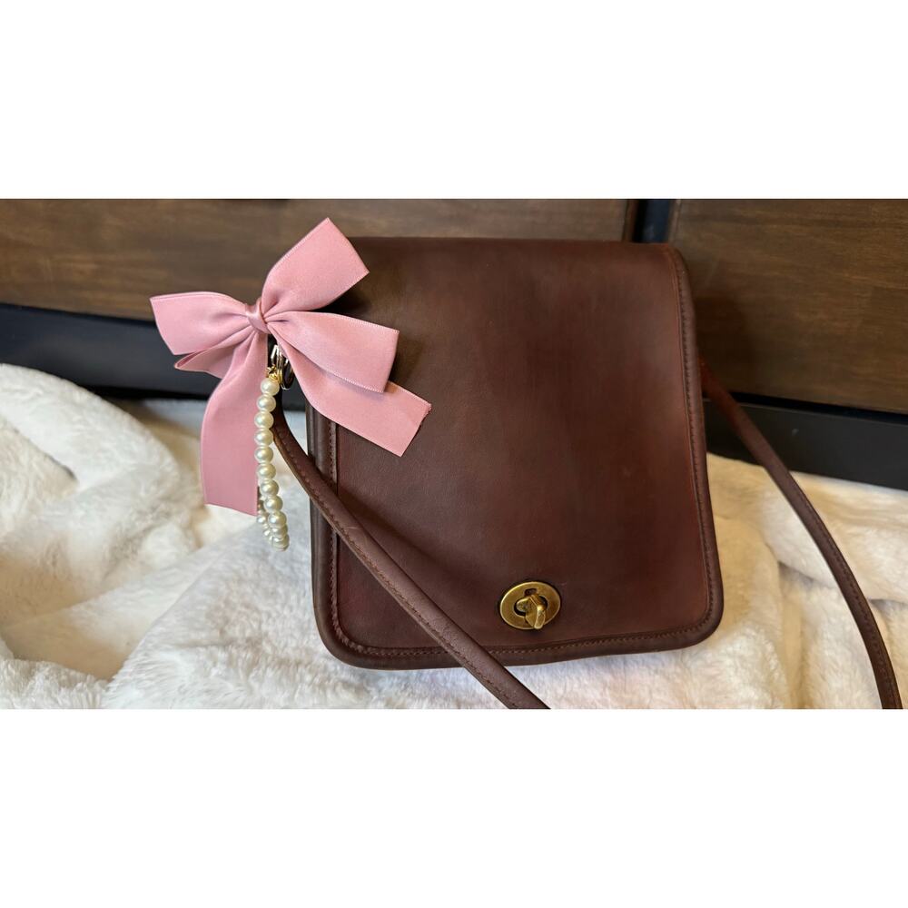 RARE ANILINE VELVET Coach Vintage Washed Leather Crossbody USA